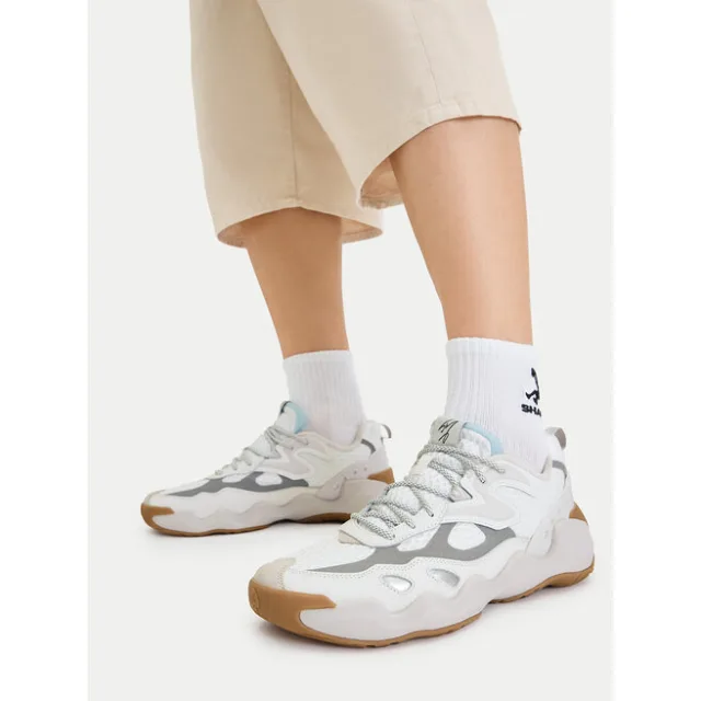 Sneakersy SHAQ EO-REIGN AQ95055M-WC Biały