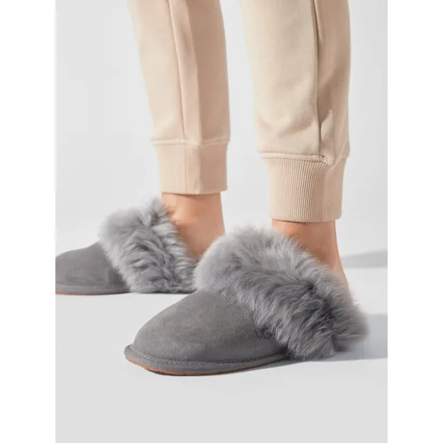 Kapcie Ugg W Scuff Sis 1122750 Szary