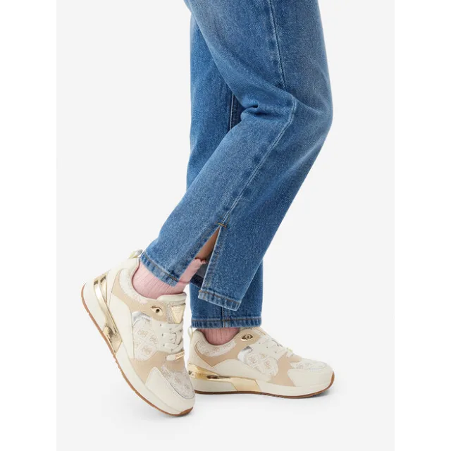 Sneakersy Guess EO-CS25049-01 Kremowy