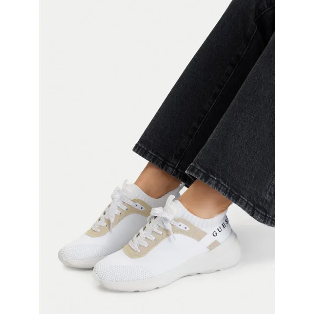 Sneakersy Guess FLJMLD FAB12 Biały