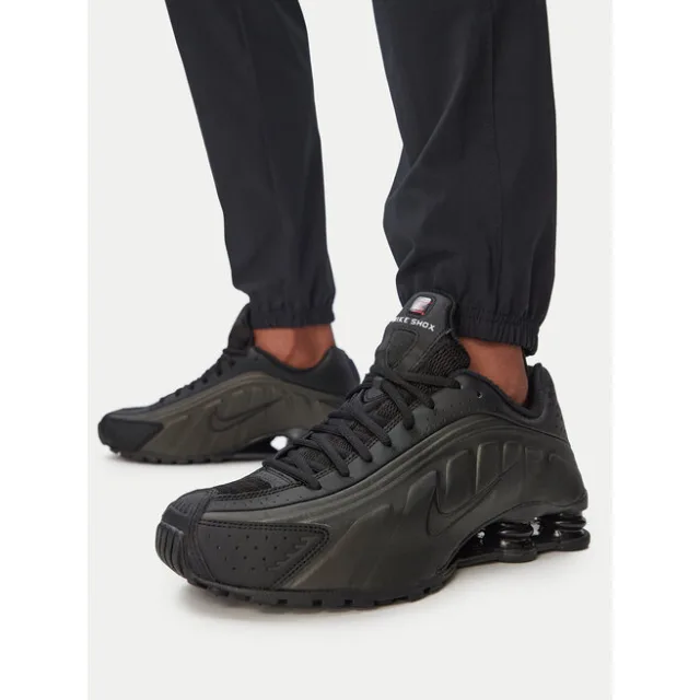 Sneakersy Nike Shox R4 HQ1988 Czarny