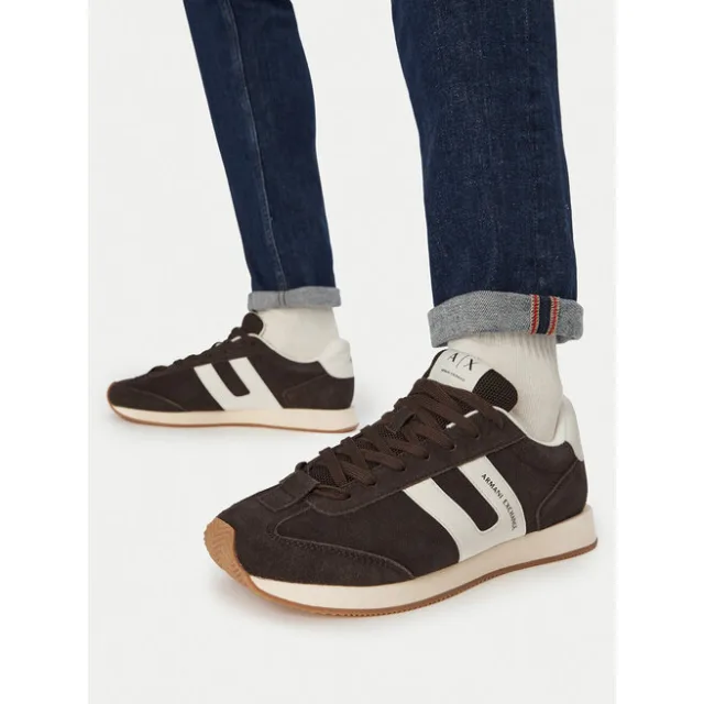 Sneakersy Armani Exchange XM002689 AF17447 M6334 Brązowy