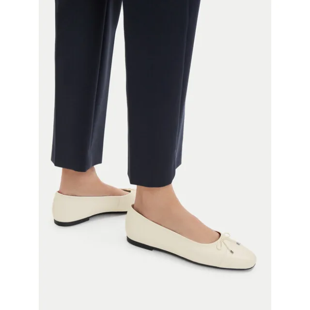 Baleriny Vagabond Shoemakers Jolin 5508-101-02 Écru