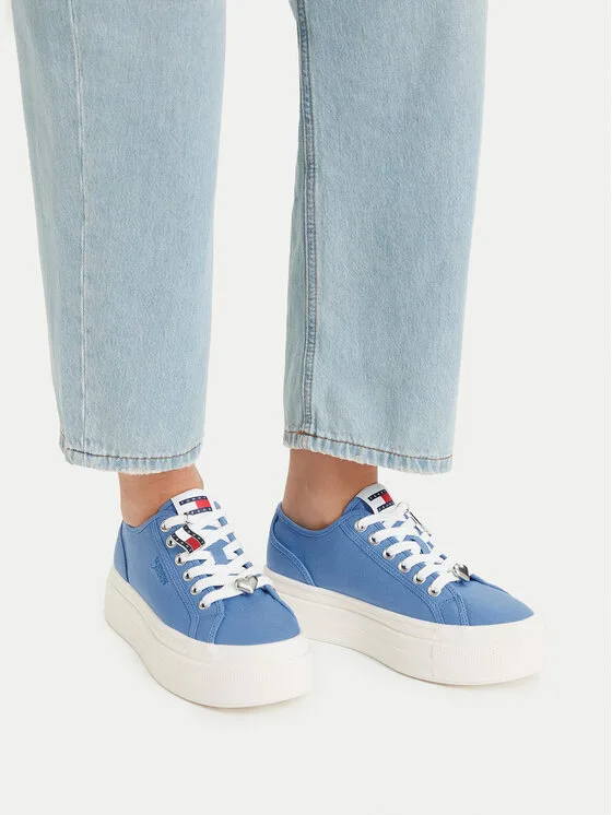 Sneakersy Tommy Jeans Tjw Flatform Sneaker Charms EN0EN02959 Niebieski