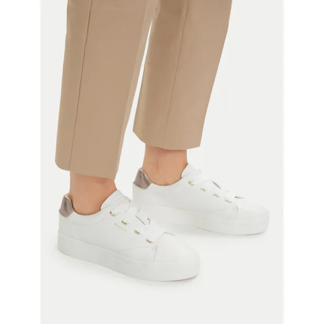 Sneakersy Gant 32531170 Biały