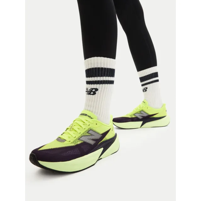 Buty do biegania New Balance FuelCell Rebel v5 WFCX3PE Zielony