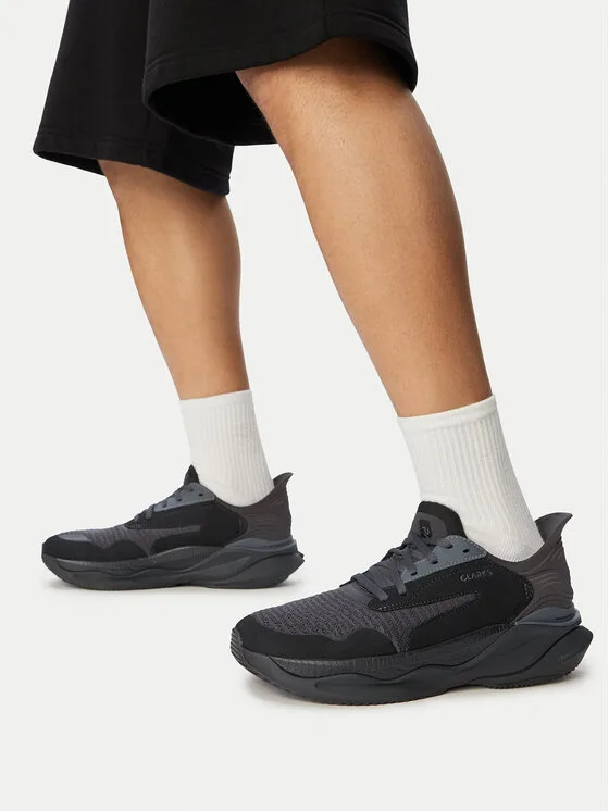 Sneakersy Clarks Clarks Pace 26184667 Czarny