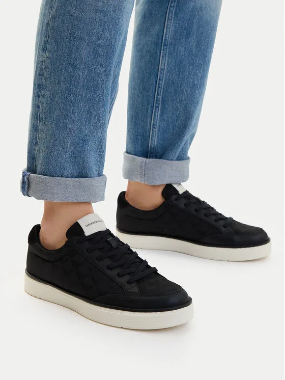 Sneakersy Emporio Armani EM004782 AF23199 MC406 Czarny