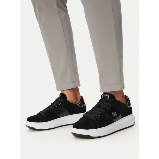 Sneakersy KARL LAGERFELD Kapri Lug KL57527 Czarny