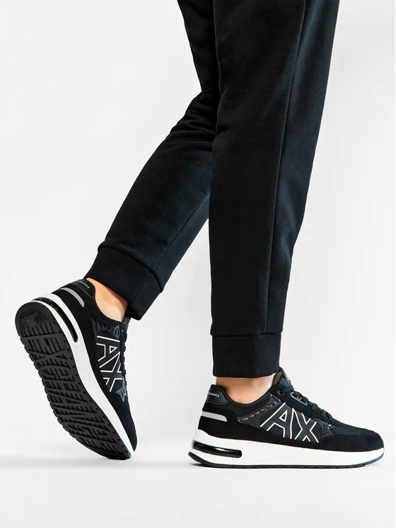 Sneakersy Armani Exchange XUX090 XV276 00002 Czarny