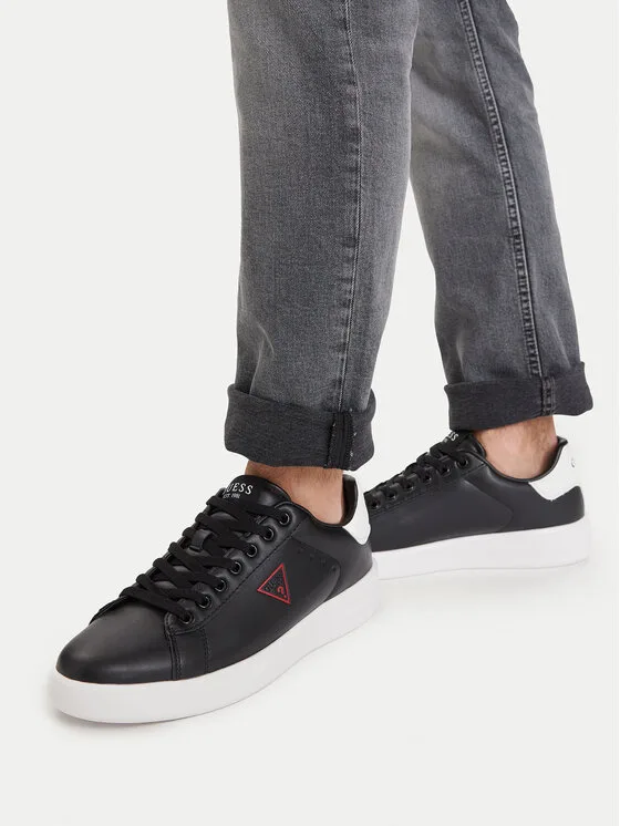 Sneakersy Guess FMJYUK ELE12 Czarny