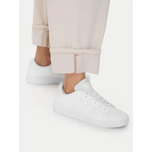 Sneakersy adidas Advantage Base 2.0 IE8688 Biały