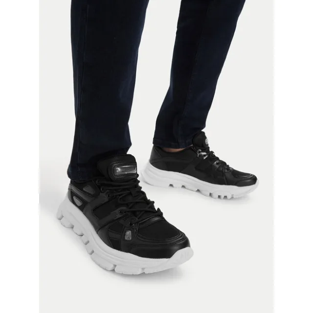 Sneakersy Armani Exchange XM001678 AF19226 UC001 Czarny