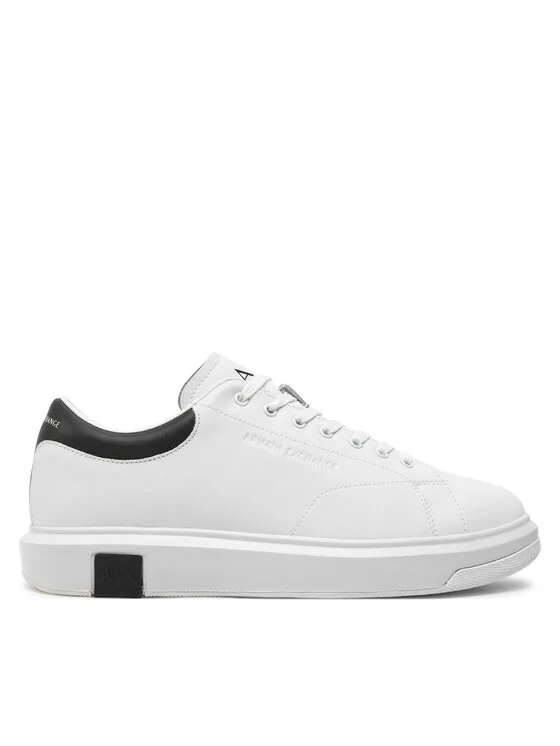 Sneakersy Armani Exchange XUX123 XV534 K488 Biały