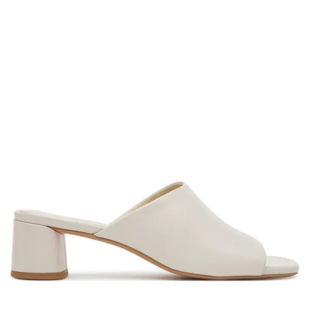 Klapki Vagabond Shoemakers Piper 5921-201-02 Beżowy