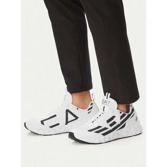 Sneakersy EA7 Emporio Armani X8X217 XK433 U026 Biały