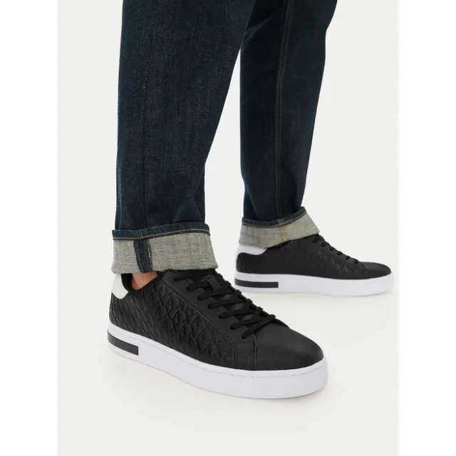 Sneakersy Armani Exchange XM000140 AF11916 MC011 Czarny