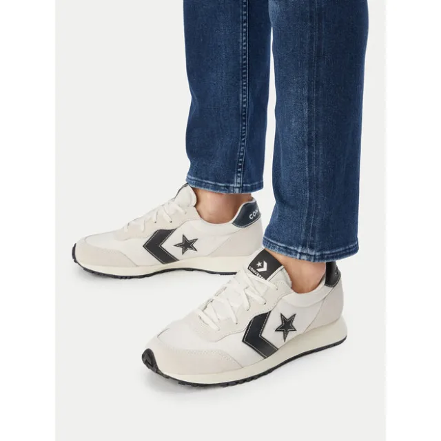 Sneakersy Converse Omega Trainer A13323C Kremowy
