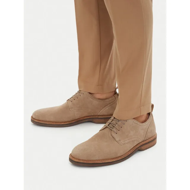 Półbuty Clarks Aldwin Lace 26186449 Szary