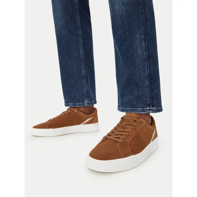 Sneakersy Tommy Hilfiger Th Court Premium Suede FM0FM05880 Brązowy